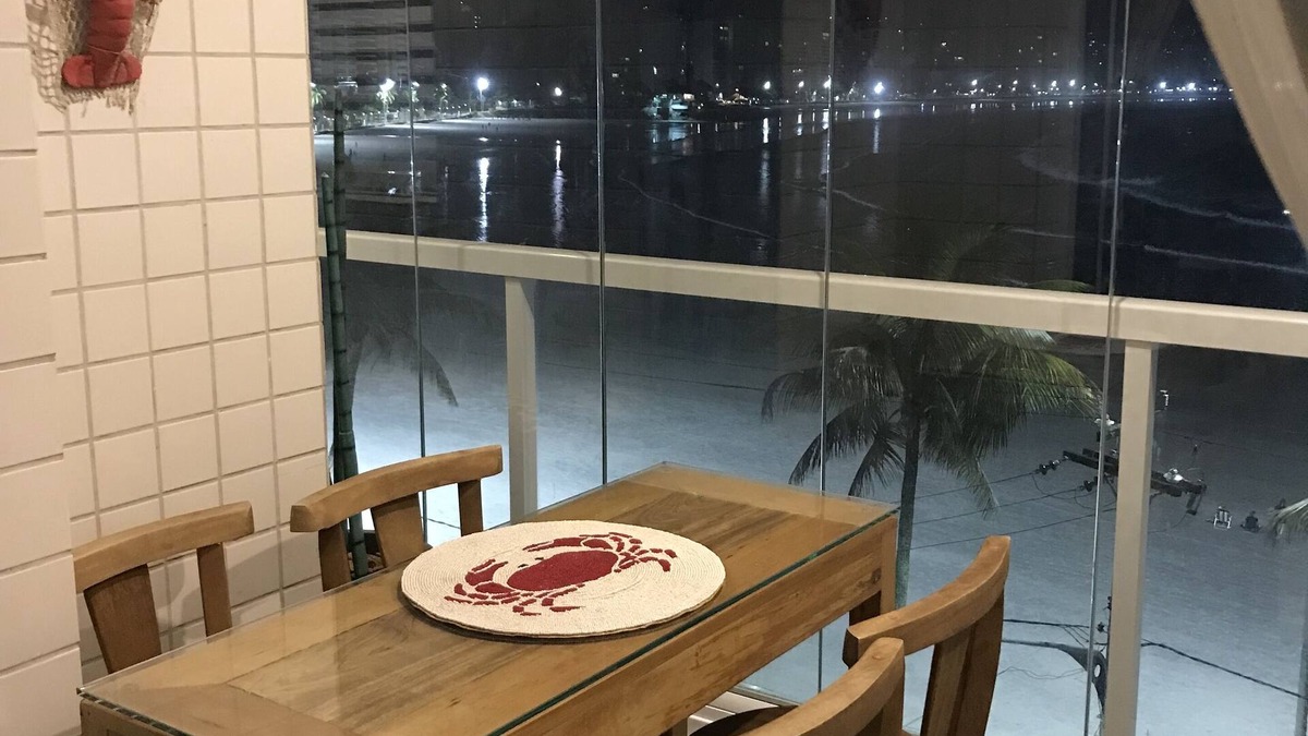 Vila Alzira Apartment | SEA FRONT GOURMET APARTMENT - 6 adults
