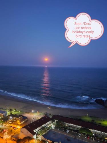 Kingsborough Apartment | Sea facing apartment 1703 on High Tide Amanzimtoti