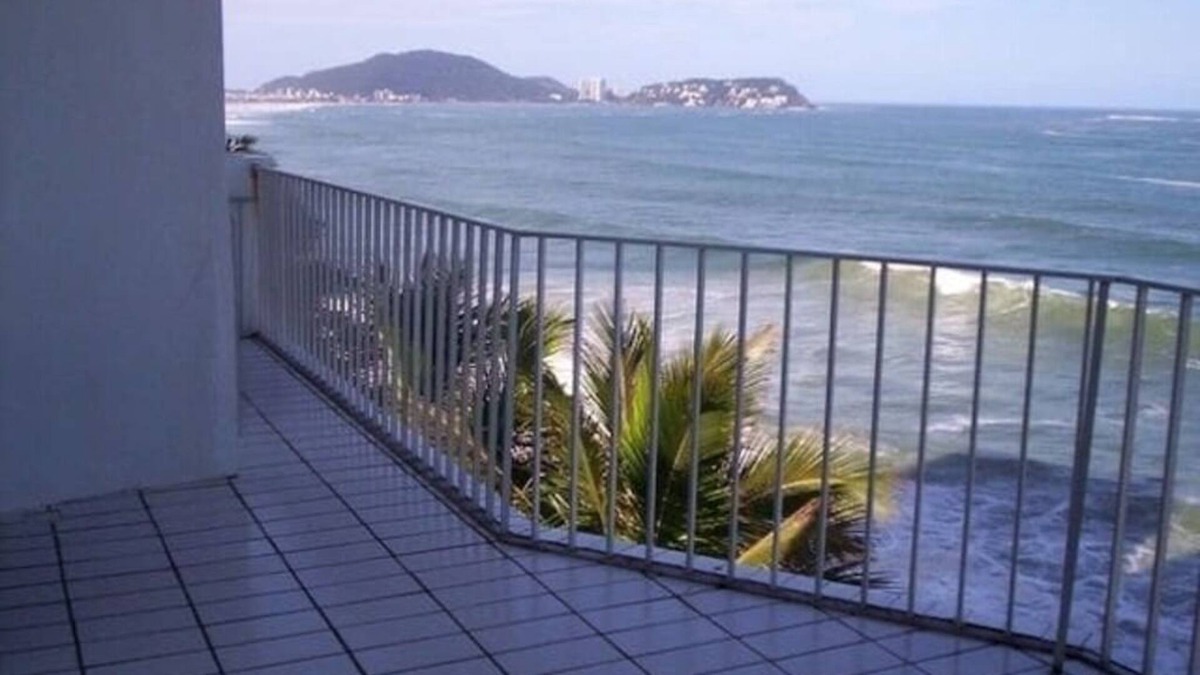 Morro do Maluf Apartment | SEA FRONT - BREATHTAKING AND UNFORGETTABLE VIEW