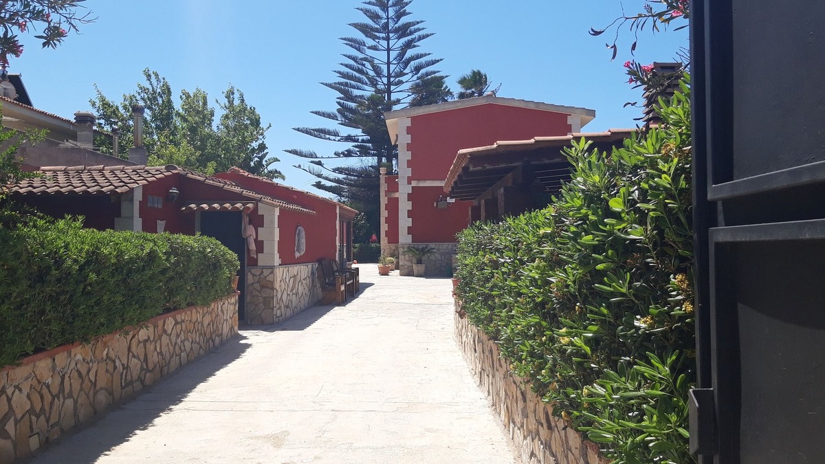 Granelli Villa | SEA FRONT HOUSE