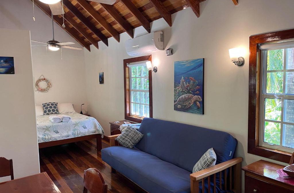 Caye Caulker House | Sea Garden Cottage