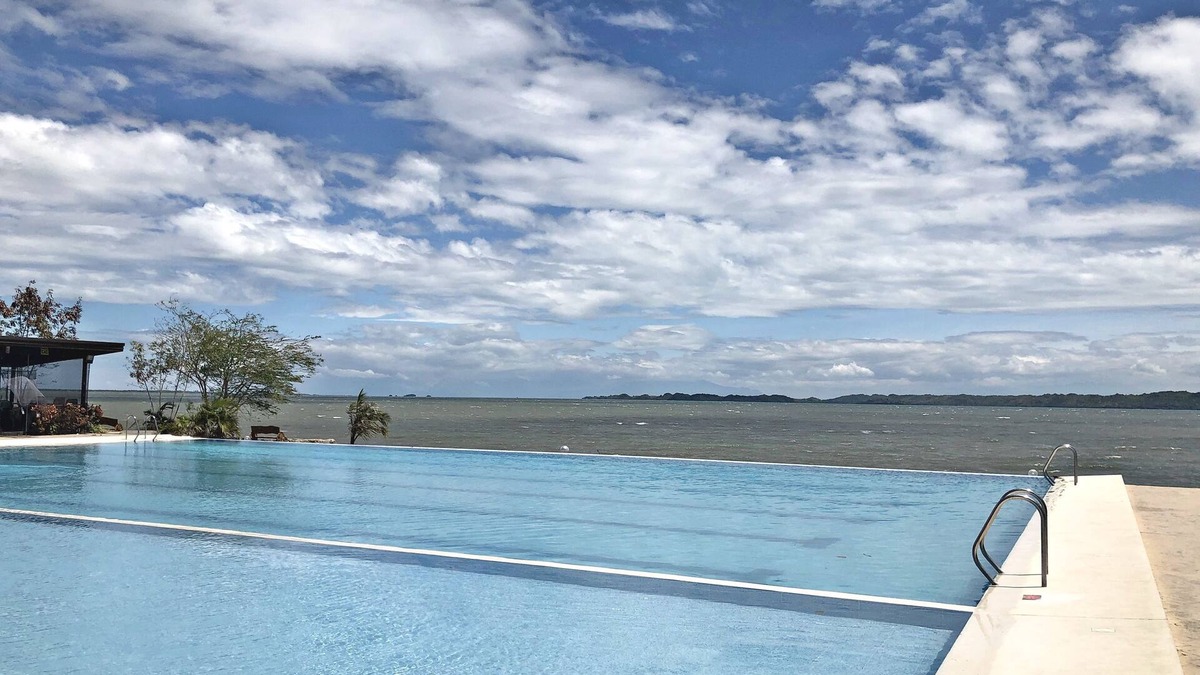 Jaro Hotel | Sea Garden Resort Iloilo