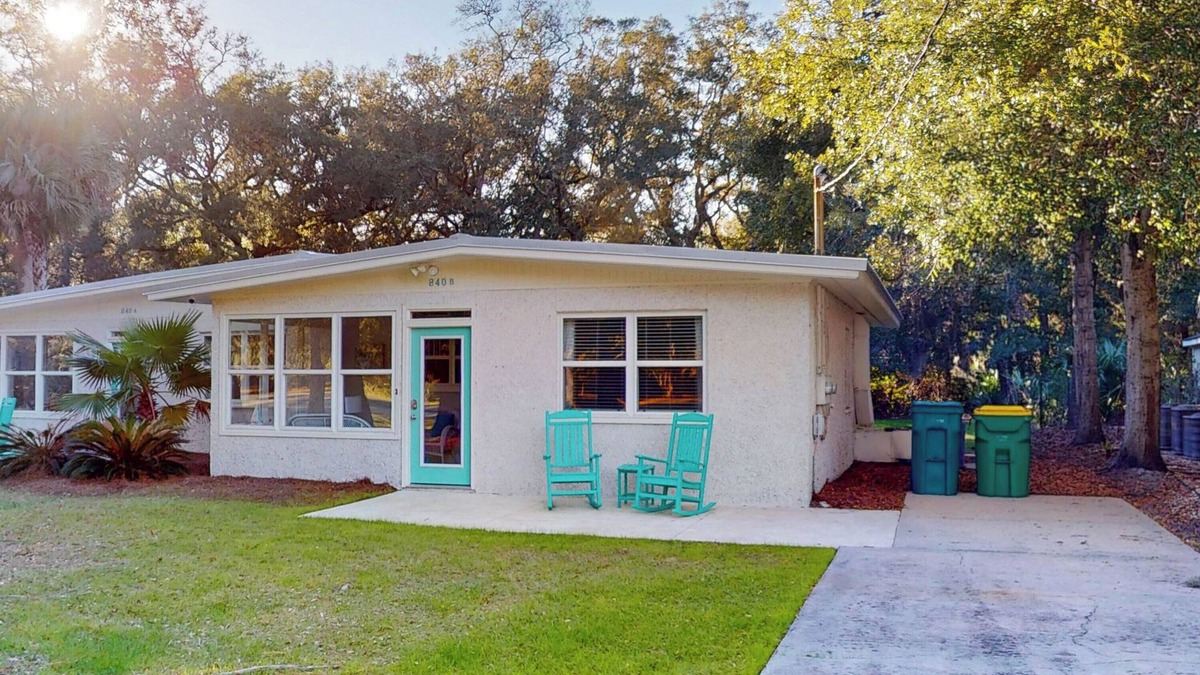 Jekyll Island House | SEA HAVEN DUPLEX B 2 bedrooms, 1 bathroom
