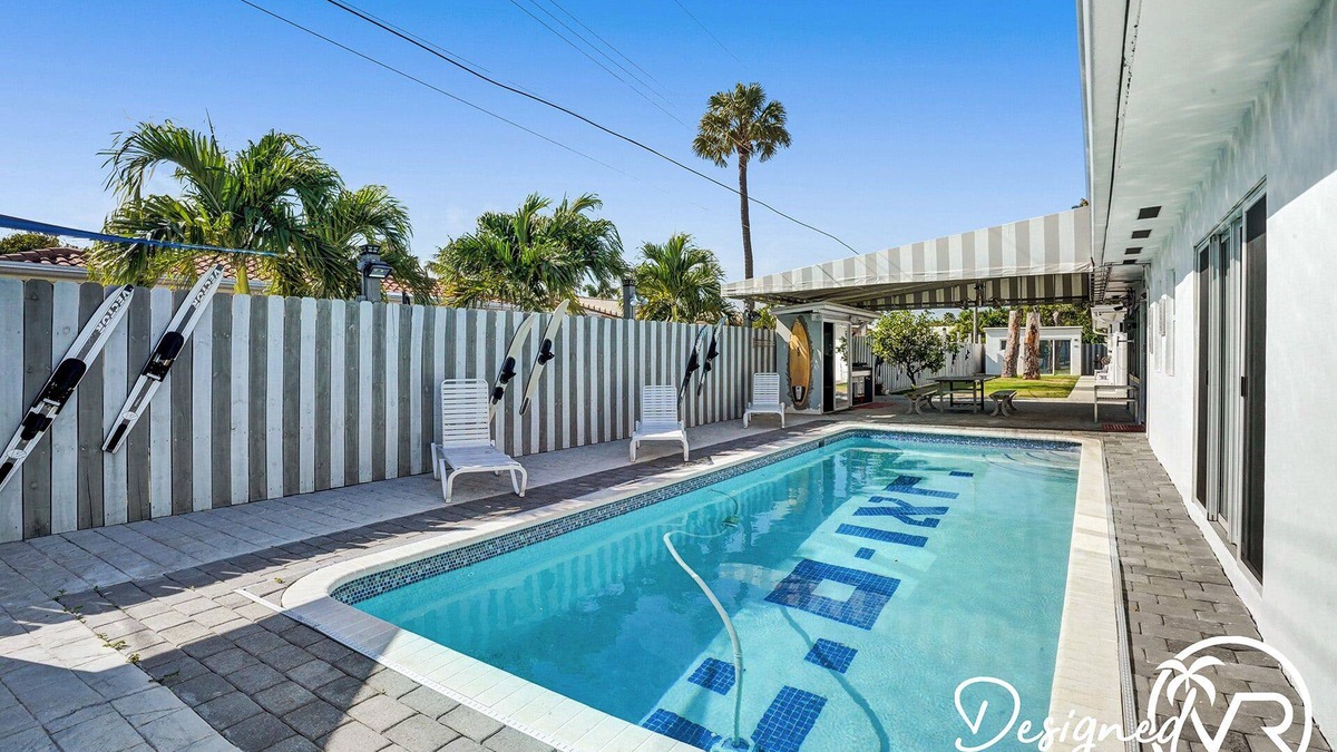 Deerfield Beach Apartment | Sea&I - Unit H with pool