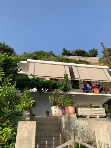 Qazim Pali Apartment | Sea La Vie Anesti