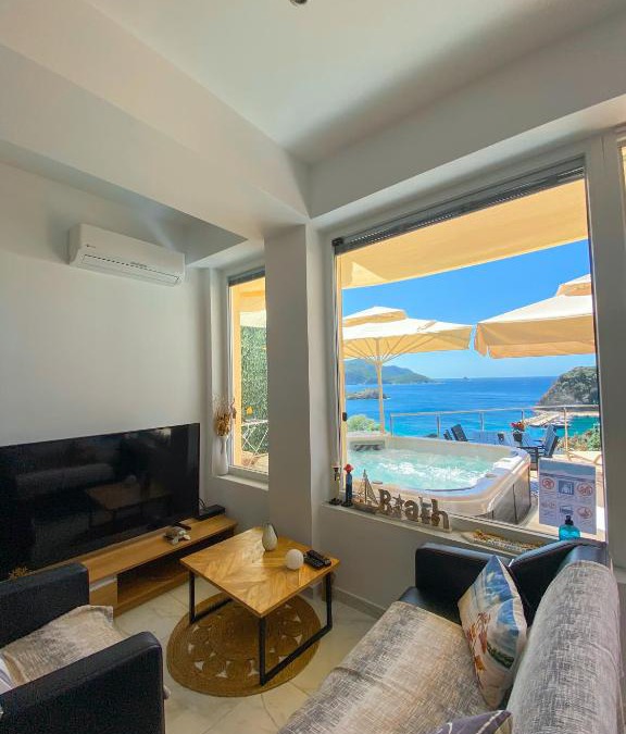 Lakones Apartment | Sea La Vie Apt.