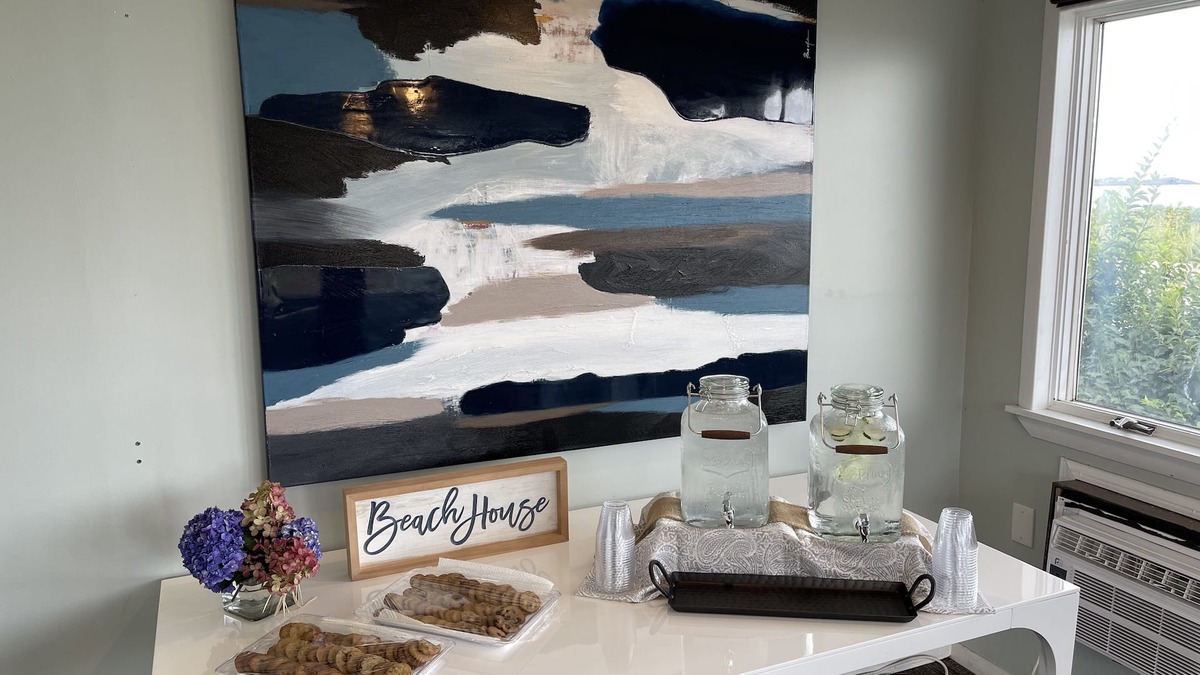 York Beach Hotel | Sea Latch Inn
