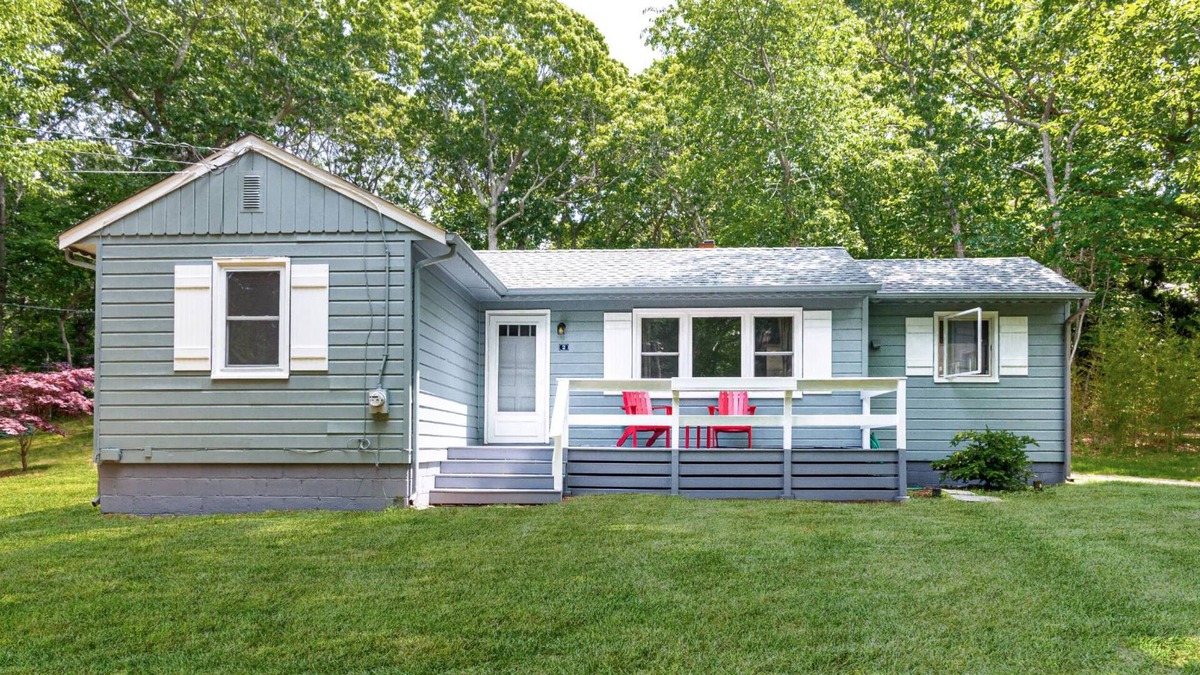 Shelter Island Heights House | Sea Pine Cottage