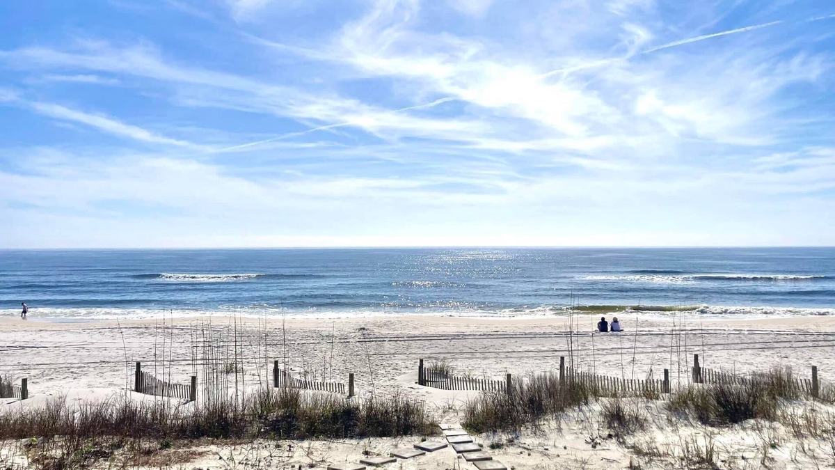 Mexico Beach House | SEA SHANTY- Beachfront, Topnotch Comfort & Fully-Stocked!