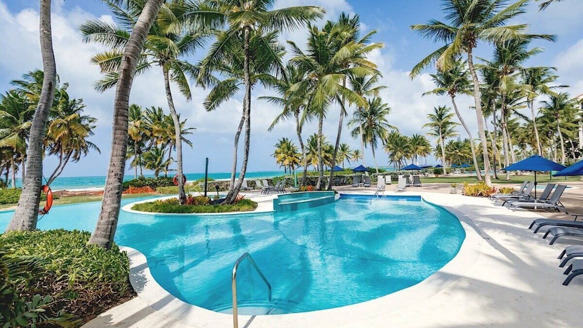 Mameyes II Apartment | Sea Star Villa | Striking Ocean Views and Beach Access