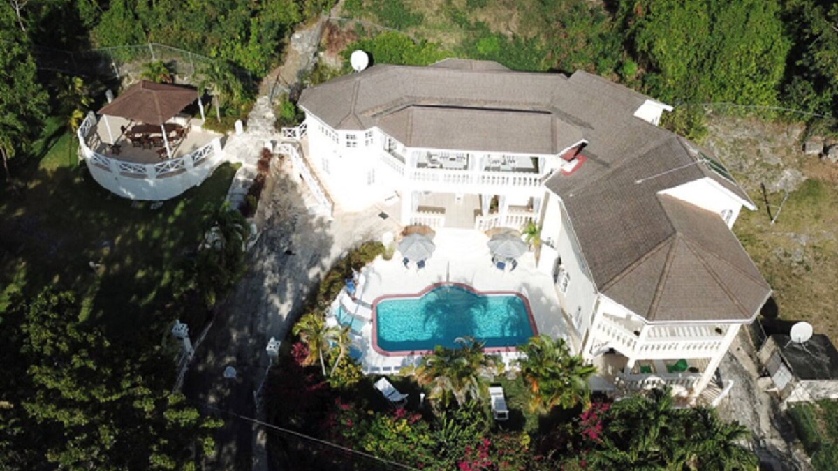 Checker Hall Villa | Sea Symphony Villa