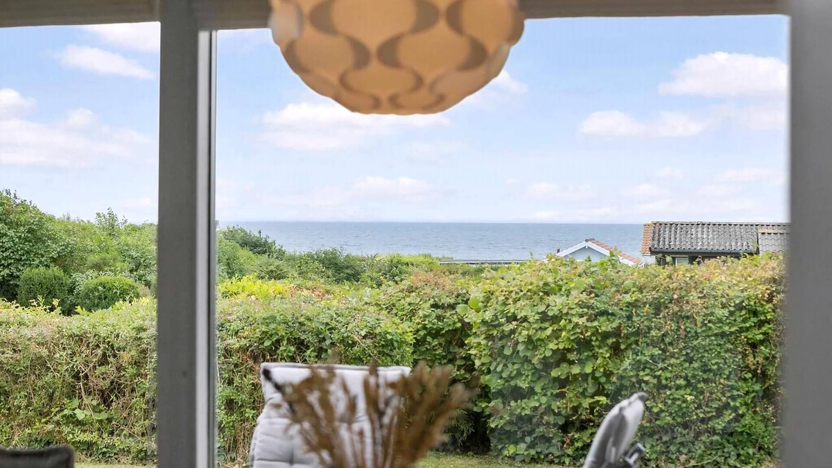 Frolunde House | Sea view, 200m to the beach, beautiful nature