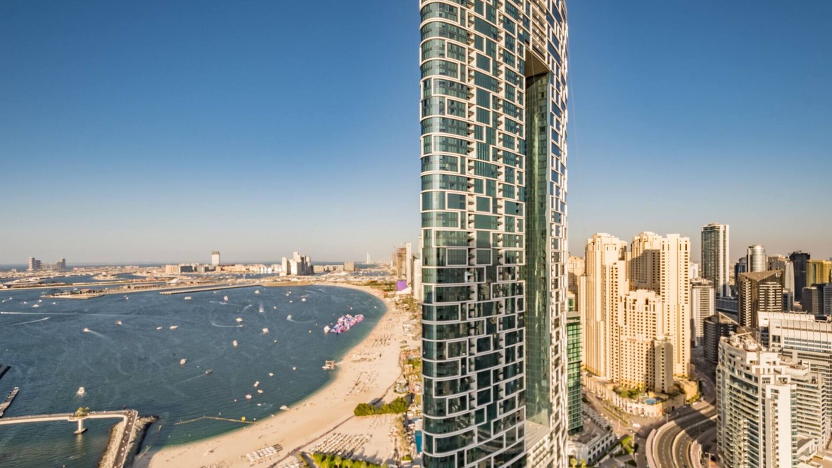 Jabal Ali 2 Apartment | Sea View 3BR with Assistant Room and Balcony, Just Steps from Marina Promenade