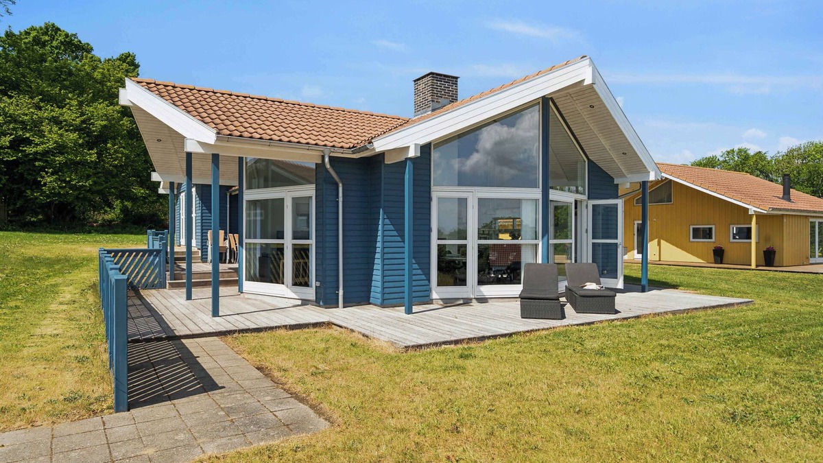 Kettingskov House | Sea view and calm in lovely house for 10 guests