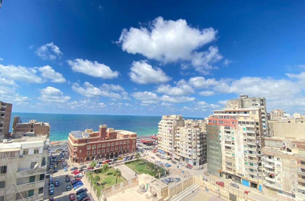 Bab Sharqi Apartment | Sea view apartment 3 bedrooms 2 toilets 3 air conditioners