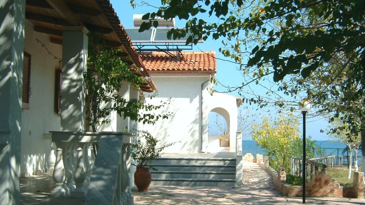 Melikia Apartment | Sea View Apartments On the Sandy Beach On Corfu Island - Newly refurbished