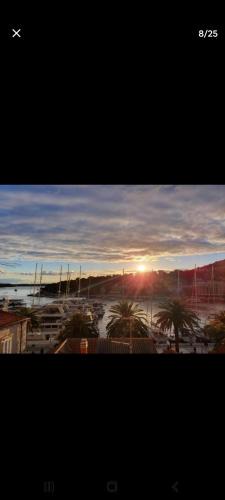 Hvar Old Town Apartment | Sea view central