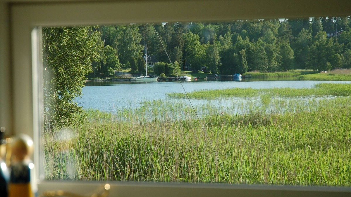 Sodersvik House | Sea view cottage 25 meters from sea. Boat with motor included.