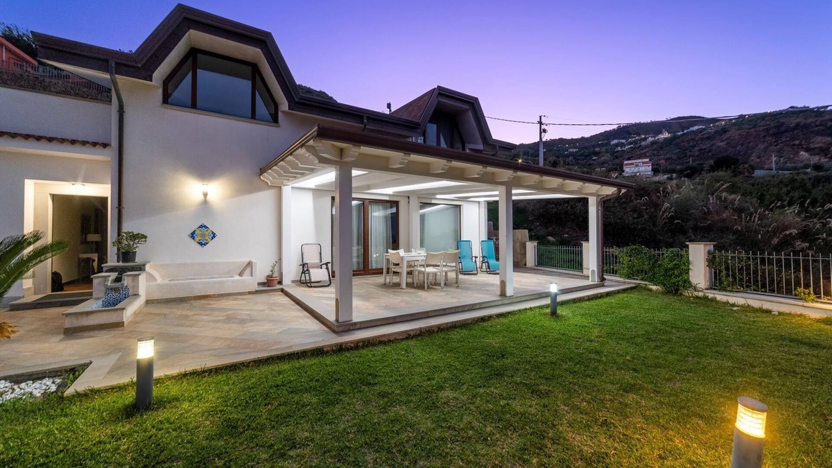 San Giorgio Villa | Sea view, exclusive villa, 800 metres from the beach