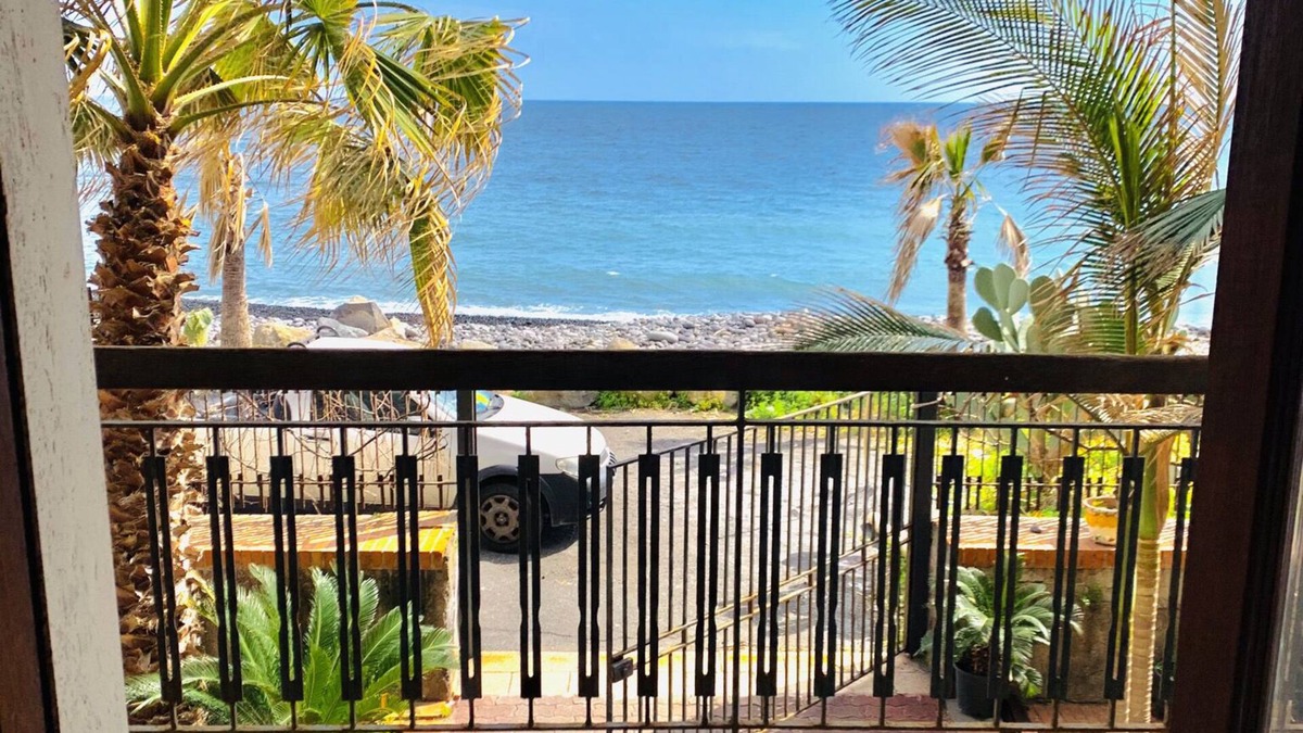 Praiola Villa | Sea view house between Taormina and Catania