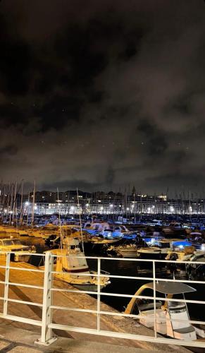 Le Pharo Apartment | Sea View - Netflix - Velodrome