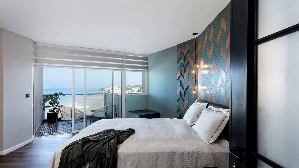 Herzliya Pituach Apartment | Sea View Stylish 1BR with Balcony