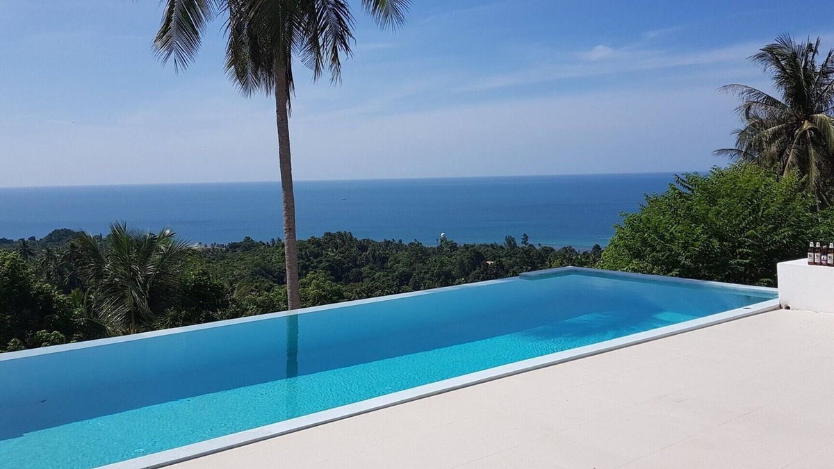 Maret Villa | Sea view villa 4 rooms in the heart of the coconut grove and not overlooked.