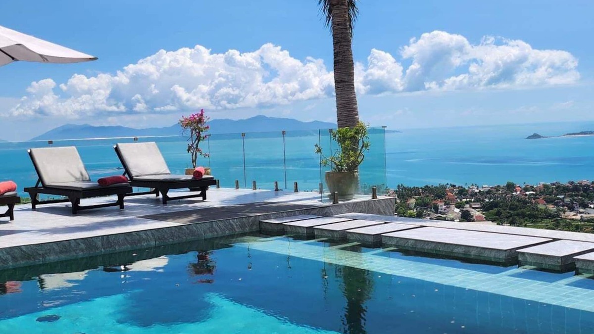 Bophut Hills Villa | Sea View Villa with 180 degree view near Bophut beach and Fisherman's Village.