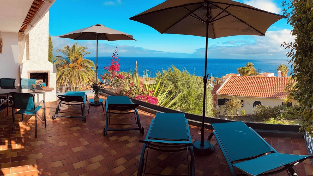 Canico House | Sea view with a view