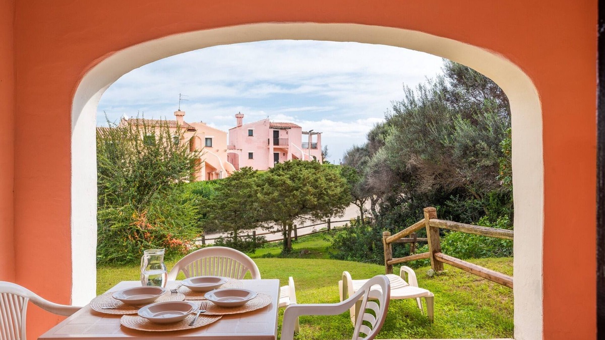 Punta De Su Turrione Villa | Sea Villas 1Km From The Beach, Stintino, Italy