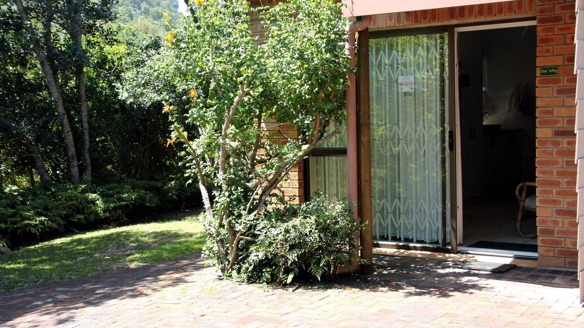 Nature's Valley Apartment | Sea Why is a self-catering apartment in Nature's Valley , 5 min from the beach