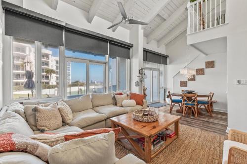 New Smyrna Beach House | Sea Winds Condominiums C
