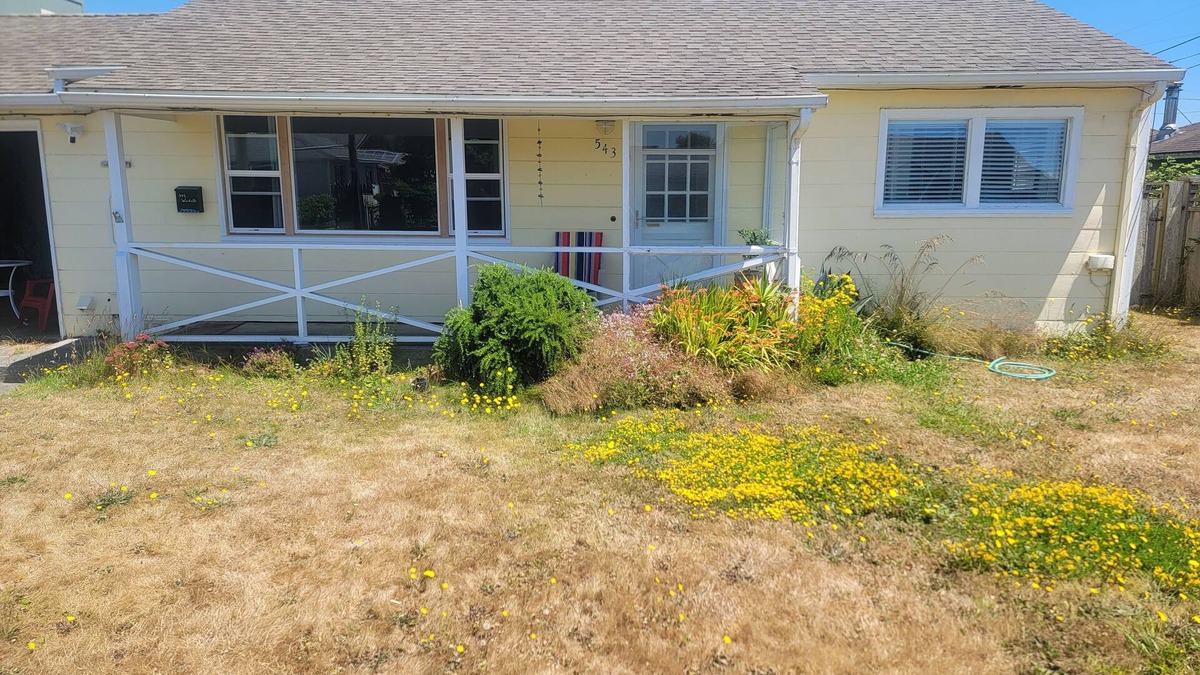 Crescent City Cottage | Seabird Cottage