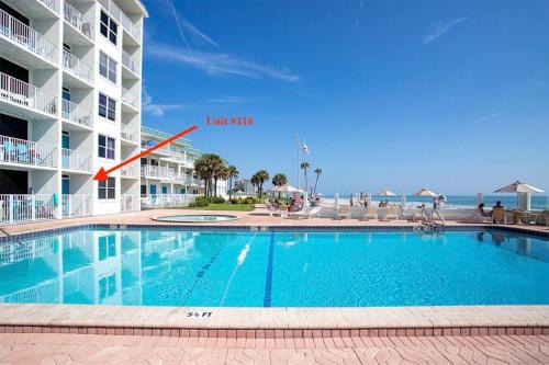 Lenox Park Apartment | SeaBliss, oceanfront 1st floor cozy condo