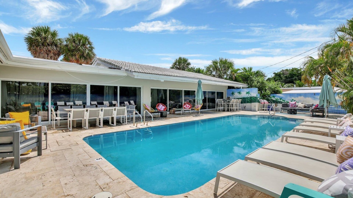 Harbor Beach House | Seabreeze - 6BR, Pool, and Steps to Beach