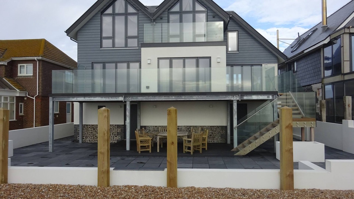 Camber House | "Seacrest" Camber - beachside property with uninterupted sea views