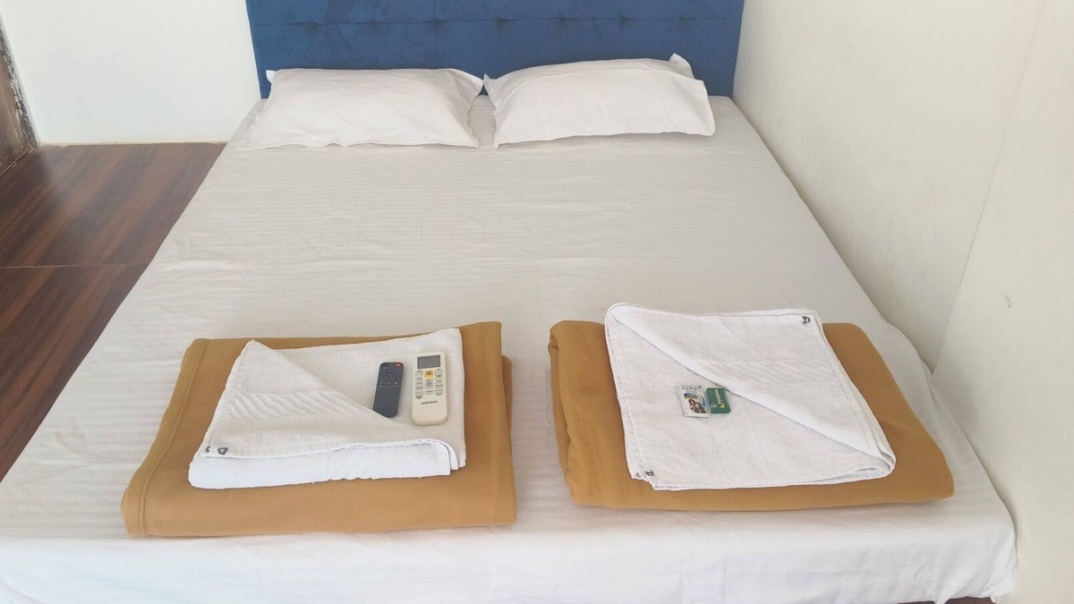Harnai Hotel | Seadeck Homestay