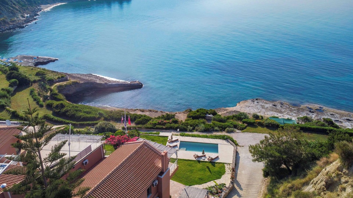 Karavados Villa | Seafront luxurious 3-bedroom villa with private swimming pool.