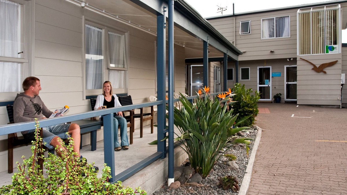 Mount Maunganui House | Seagulls Guesthouse