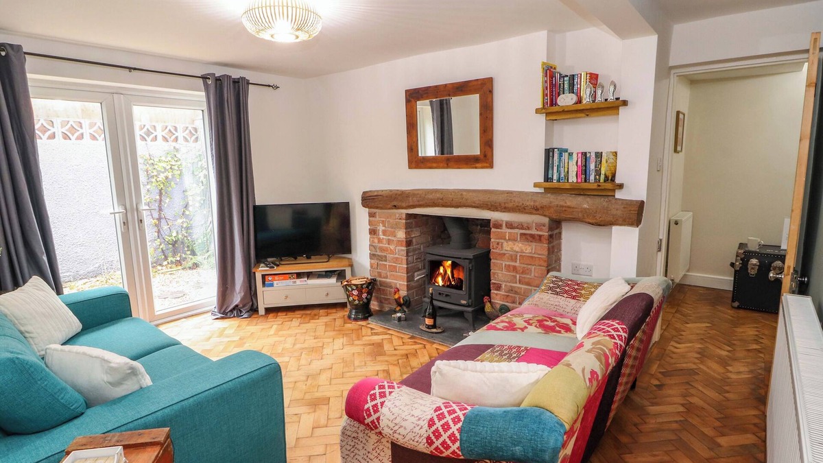 Allonby Cottage | SEAHAVEN, pet friendly, character holiday cottage in Allonby