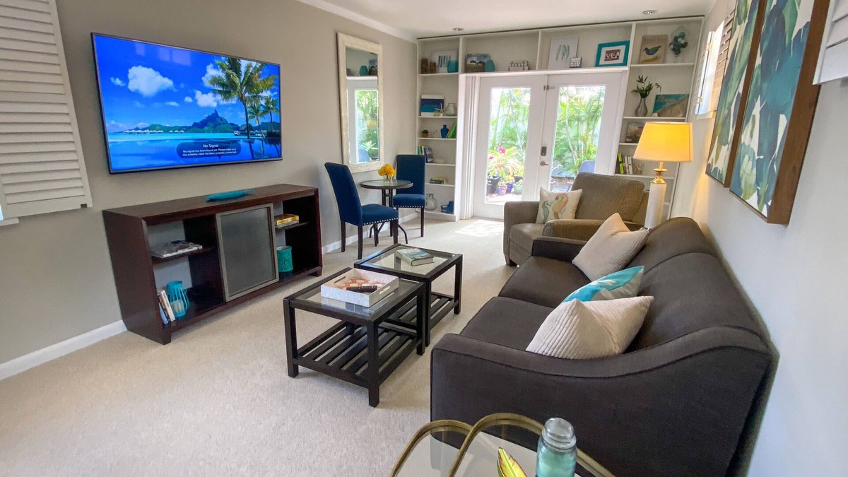 River Pointe Apartment | Seahorse Suite Bradenton Hideaway