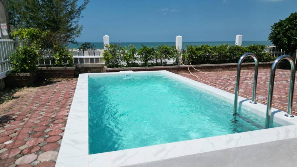Noen Phra Villa | Sealife6 Beach Pool villa