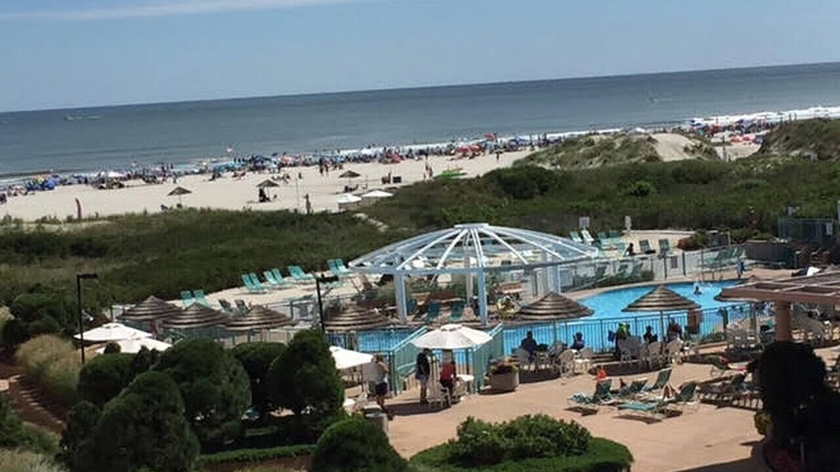 Diamond Beach Condo | SEAPOINTE VILLAGE - Newly redone Beachfront Getaway!