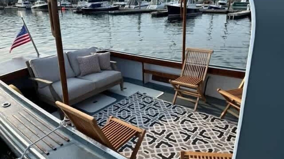 Southwest Harbor Boat Rental | Seaquest Rental! Stay at the Marina!