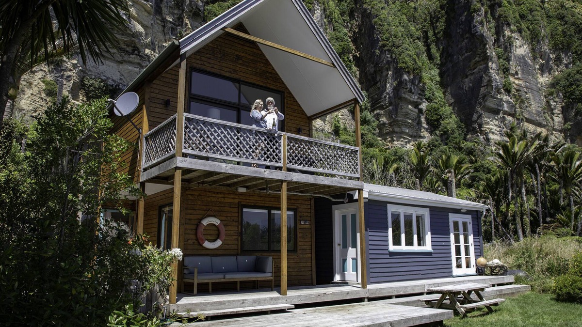 Punakaiki House | Seascapes Punakaiki a Luxury self-contained house.