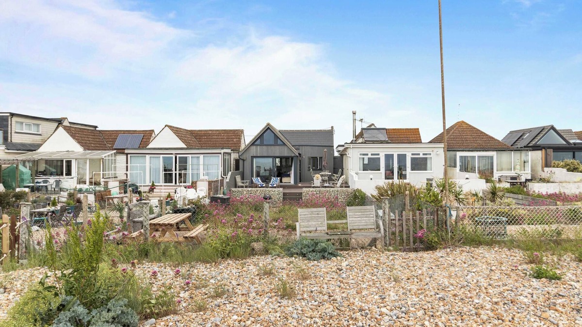 Pevensey House | Seashells-Stylish Coastal Living