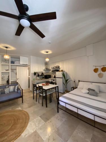 Paralia Porovitsis Apartment | Seaside Akrata's House