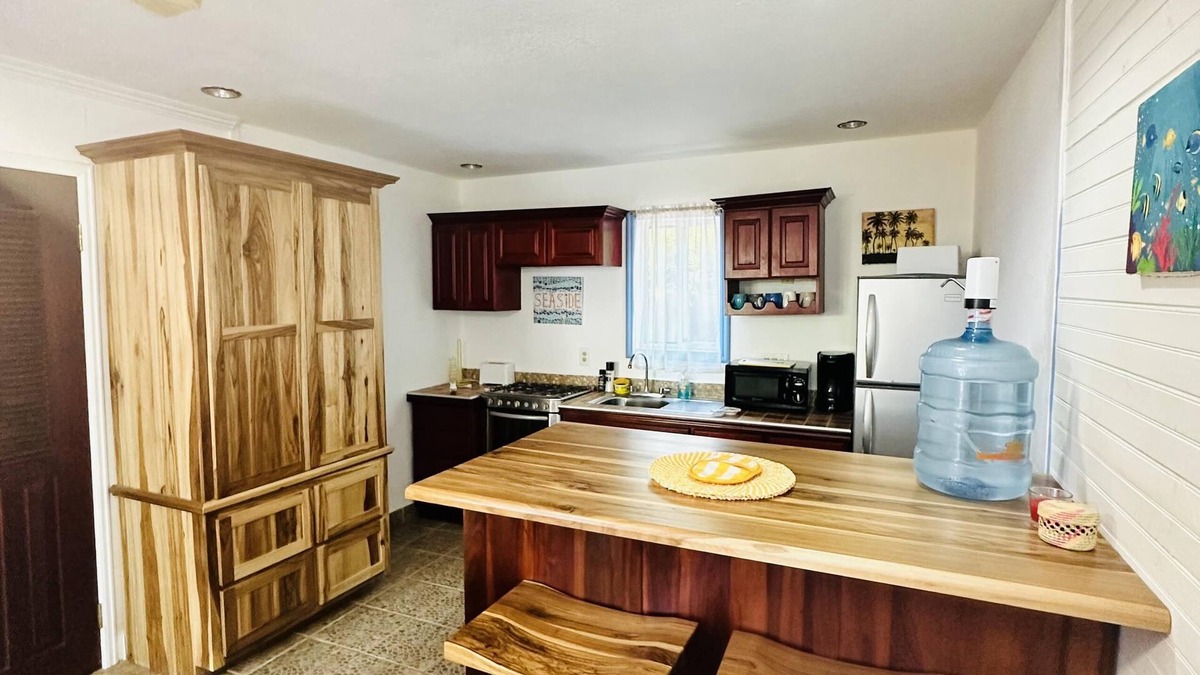 Sandy Bay Hotel | Seaside condo @ The Blue Bahia Resort in Sandy Bay