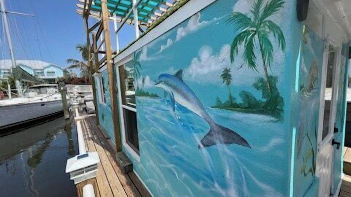 Merritt Island Boat Rental | Seaside Escape A Cozy Houseboat