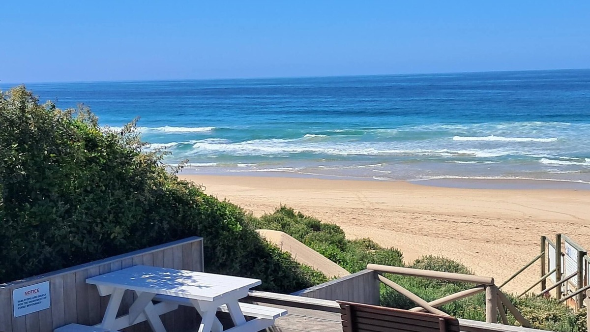 Keurboomstrand Apartment | Seaside Escape at The Dunes: Walk to Beach & Braai